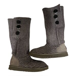 UGG Australia Woman’s Gray Classic Cardy Knit Tall Sweater Boots- Size 8